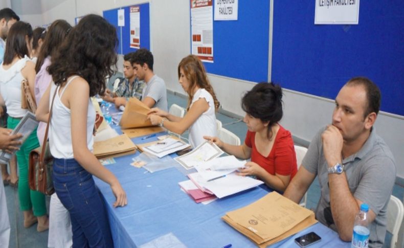 Çukurova Üniversitesi'nde kayıtlar başladı