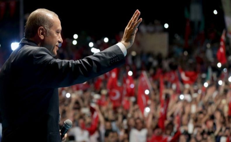 Cumhurbaşkanı İzmir'deki demokrasi nöbetine canlı bağlanacak