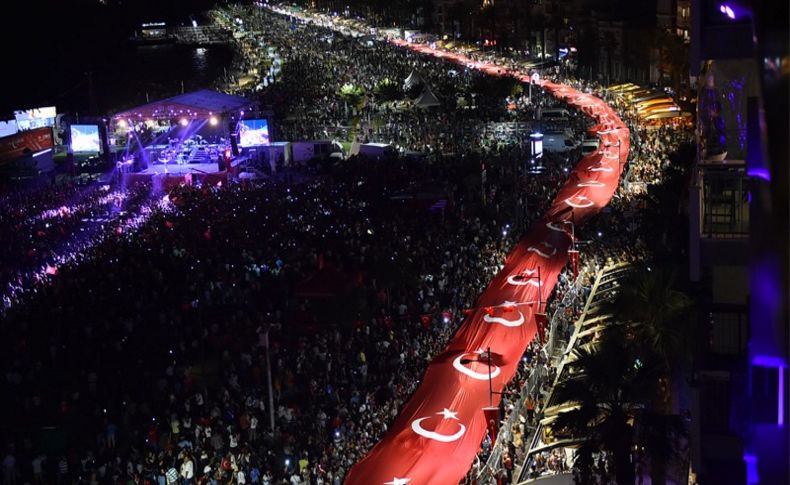 Cumhuriyet coşkusu İzmir’i işte böyle saracak