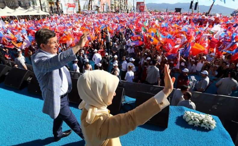 AK Parti'de flaş İzmir kararı: Miting iptal mi, ertelendi mi'