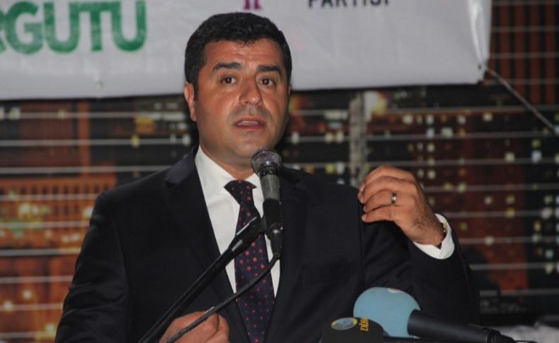 Demirtaş İzmir'de özür diledi