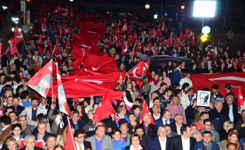 Ege'de Cumhuriyet coşkusu