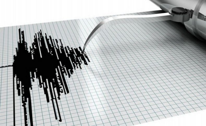 İzmir Körfezi'nde deprem