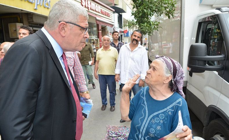 Dervişoğlu: İzmirliler Akşener'i bağrına basıyor