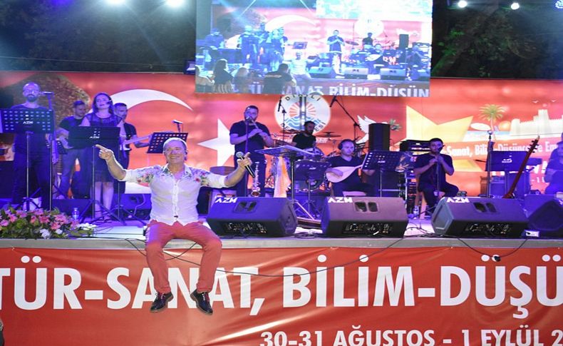 Dikili festivaline muhteşem final