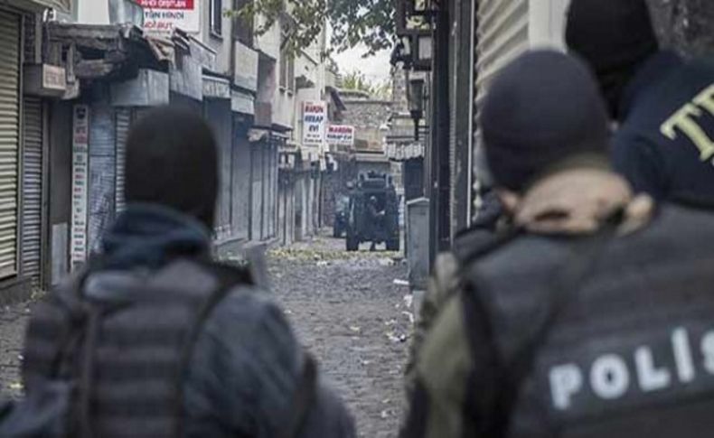 Sur’da çatışma: 2 PKK’lı öldürüldü, 2 polis yaralı