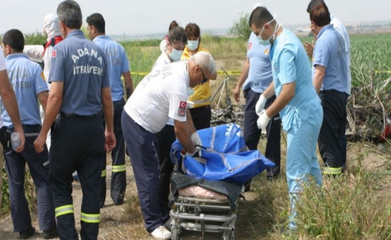 Düşen uçağın pilotunun cesedi enkazdan çıkarıldı