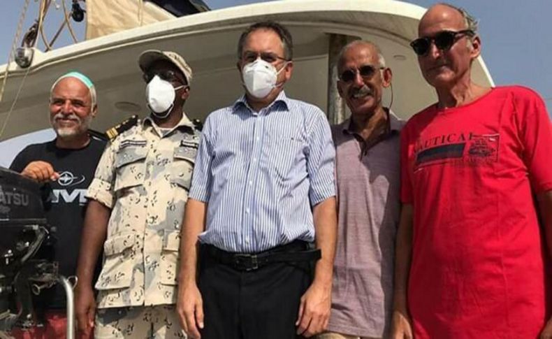 Eritre'den kurtulan 3 Türk denizci Cibuti'ye ulaştı