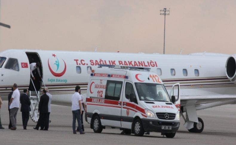 Eski Bakan Güzel, uçak ambulansla Ankara'ya sevk edildi