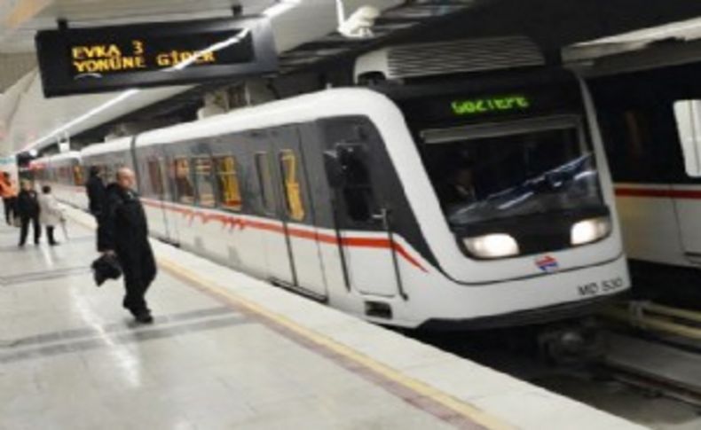 İzmir Metrosu'nda devrim başlıyor