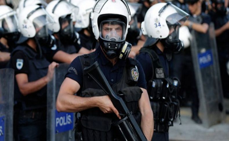 FETÖ soruşturması: Binlerce polis açığa alındı