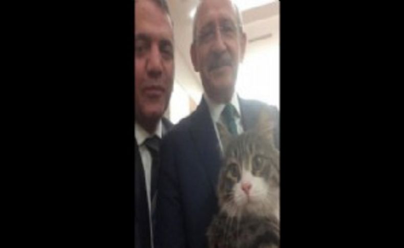 Kılıçdaroğlu'ndan Şero ile selfie pozu