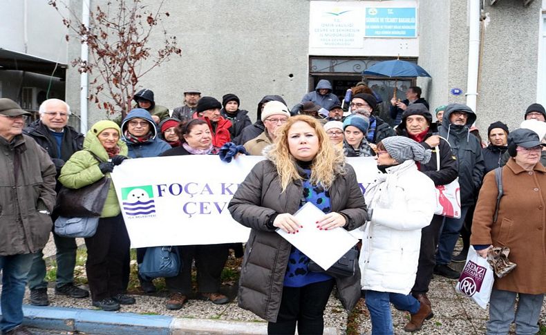 Foça'da çevrecilerden Kanal İstanbul ÇED Raporu'na itiraz