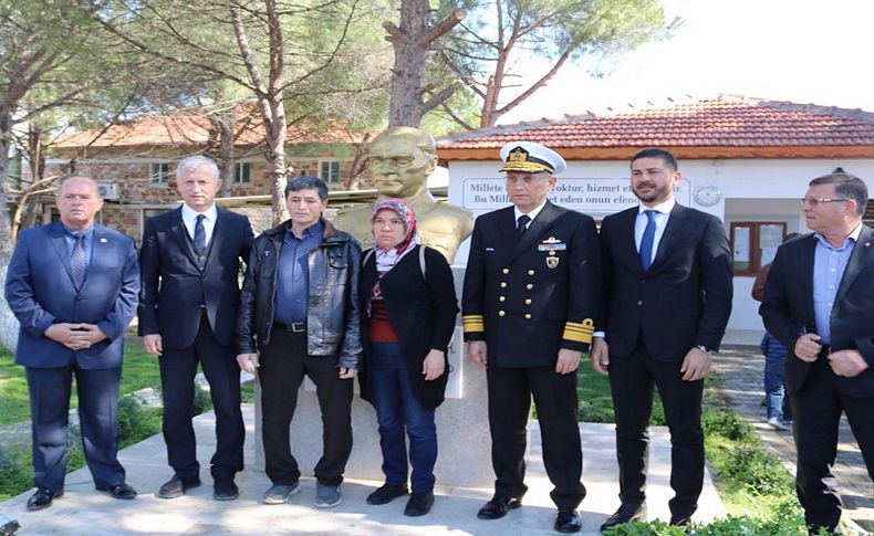 Foça'da şehitler için lokma döktürüldü