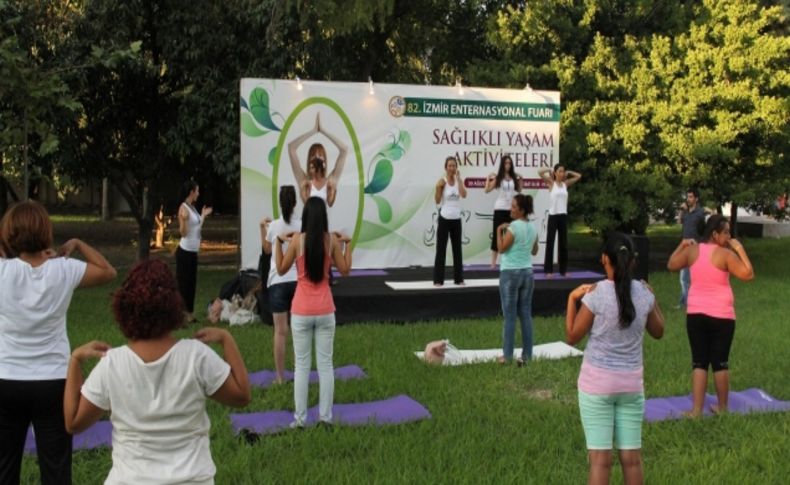 Fuarın yorgunluğunu Yoga ile attılar