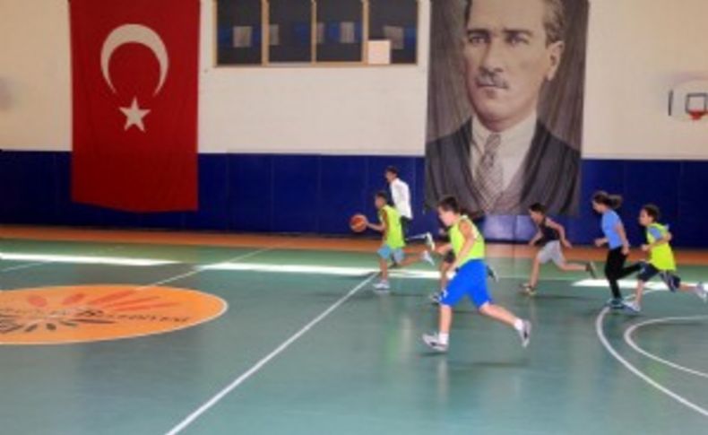 Maksat gençler spor yapsın...