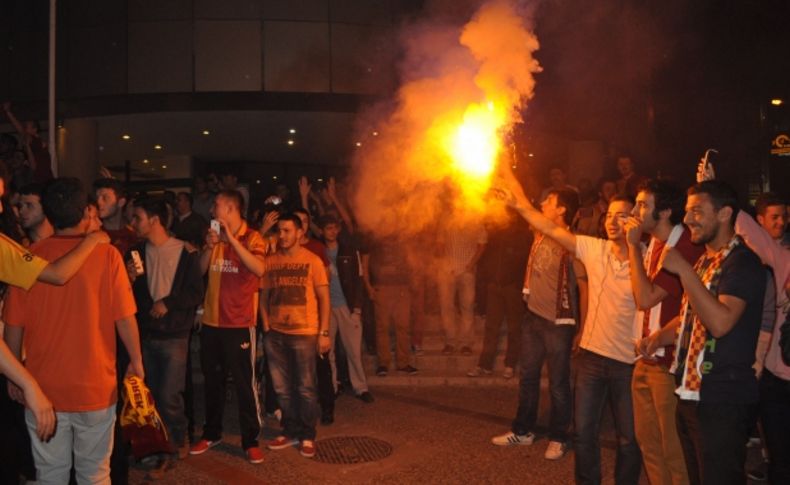 Galatasaray'ın şampiyonluğu Balıkesir'de coşkuyla kutlandı