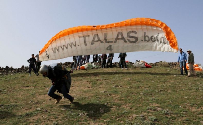 Geleceğin yamaç paraşütü pilotları hazır