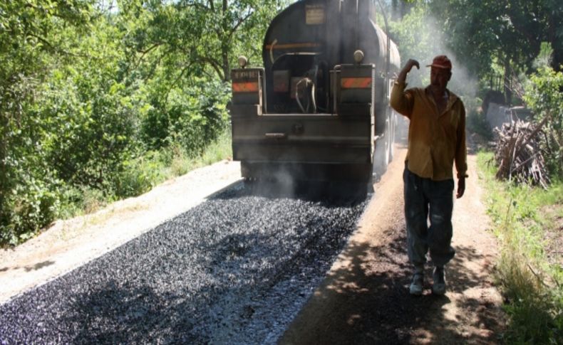 Gemlik'te 35 kilometrelik köy yolu asfaltlanıyor