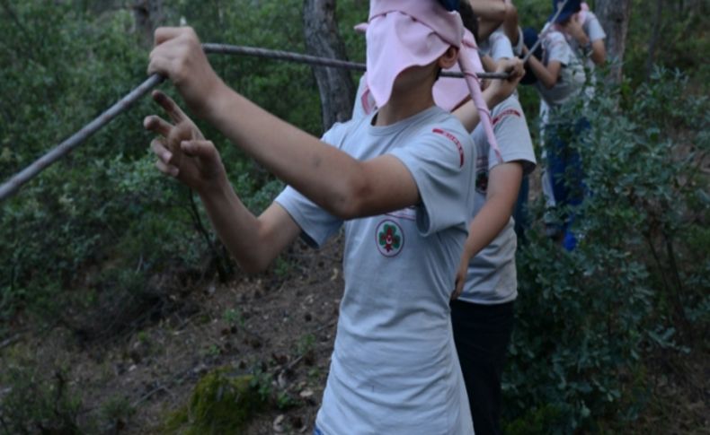 Gençlerin kamp ateşi yandı