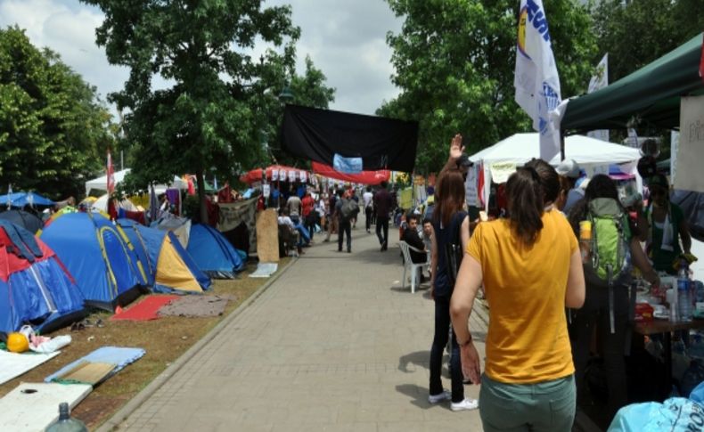 Gezi Parkı eylemcileri ‘direnişe devam, referanduma hayır!’ dedi