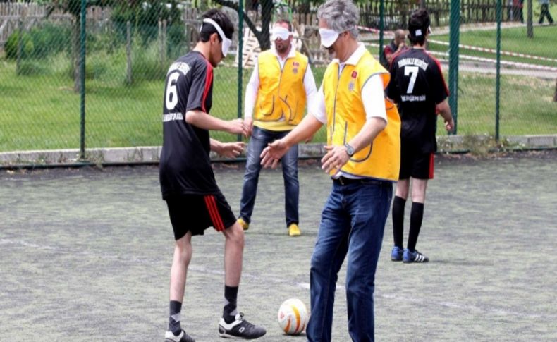 Görme engelliler, görenleri futbolda yendi