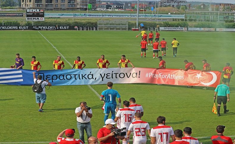 Göztepe'den duygulandıran pankart