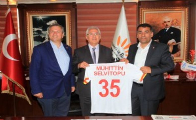 Göztepe'den Başkan Selvitopu'na şampiyonluk daveti