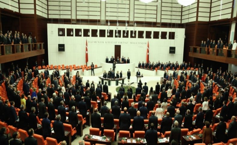 Gül: Suriye’deki kimyasal silahların imha edilmesinden memnuniyet duyarız