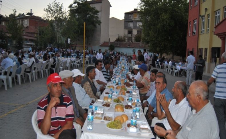 Gurbetçiler, sılada Ramazan’ın tadına varıyor