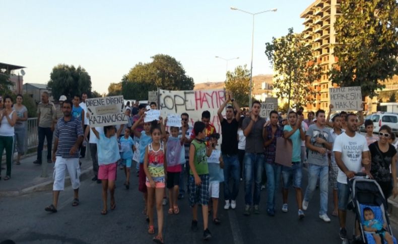 Harmandalı çöplüğünün kaldırılması için mahalle sakinleri yol kapattı