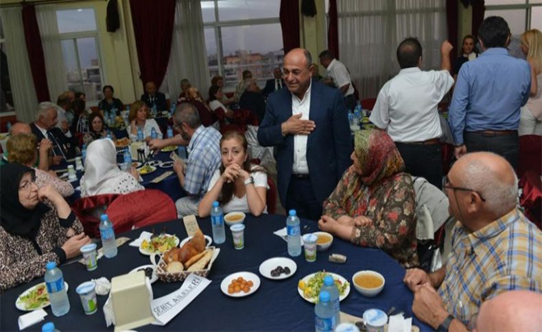 Çiğli'de anlamlı iftar