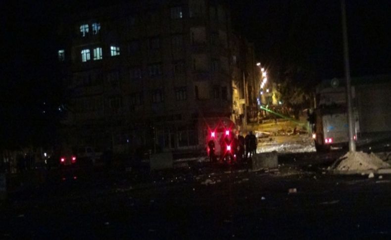 Hatay'daki gösterilerde 3 polis yaralandı