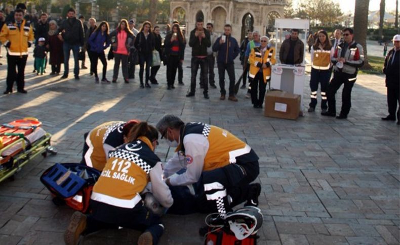 Konak Meydanı'nda hayat dersi