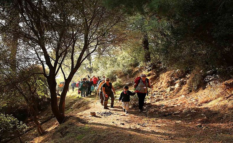 Haydi doğa yürüyüşüne