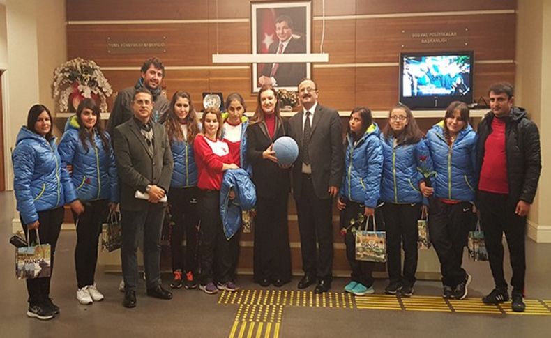 Hotar'a Kadın Milli Goalball Takım'ından ziyaret