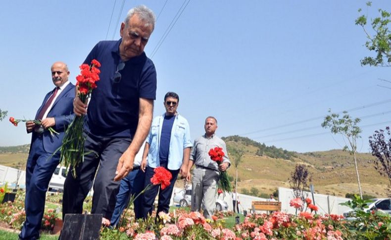 Kocaoğlu yaşamını yitiren mültecileri andı