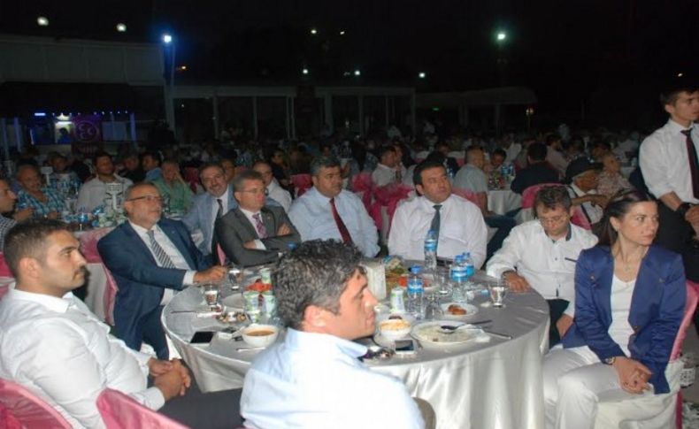 MHP İzmir iftarda buluştu: CHP'ye çatı salvosu