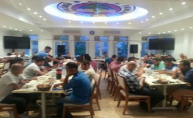 İzmirli Fenerbahçeliler iftarda buluştu