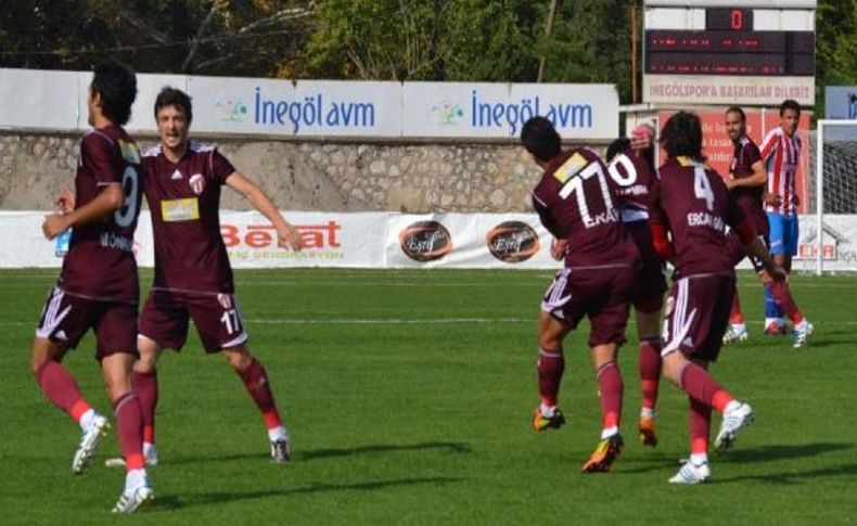 Inegölspor - Dardanelspor Fotoğraflari