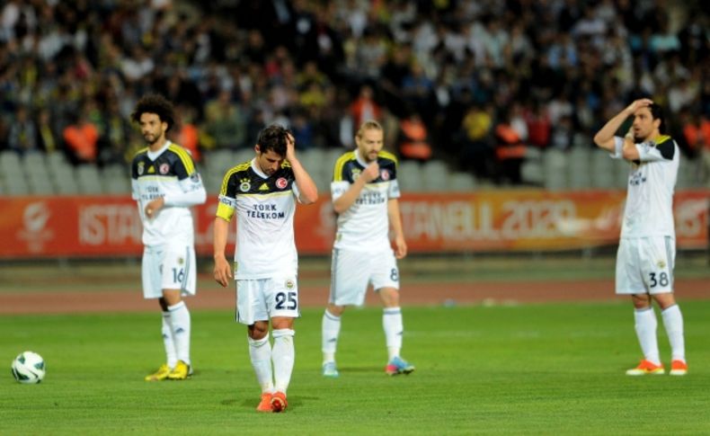 İstanbul BBSK: 1 - Fenerbahçe: 0 (İlk yarı)