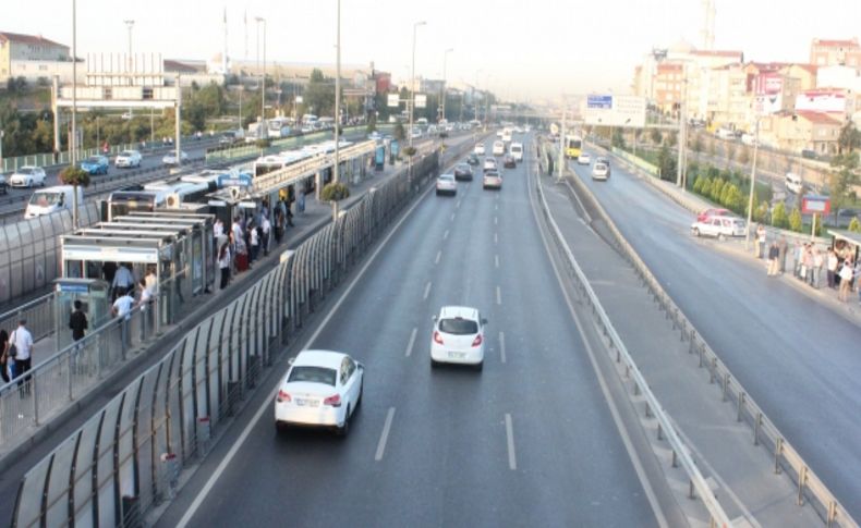 İstanbul’da okul servisleri trafiğe çıktı