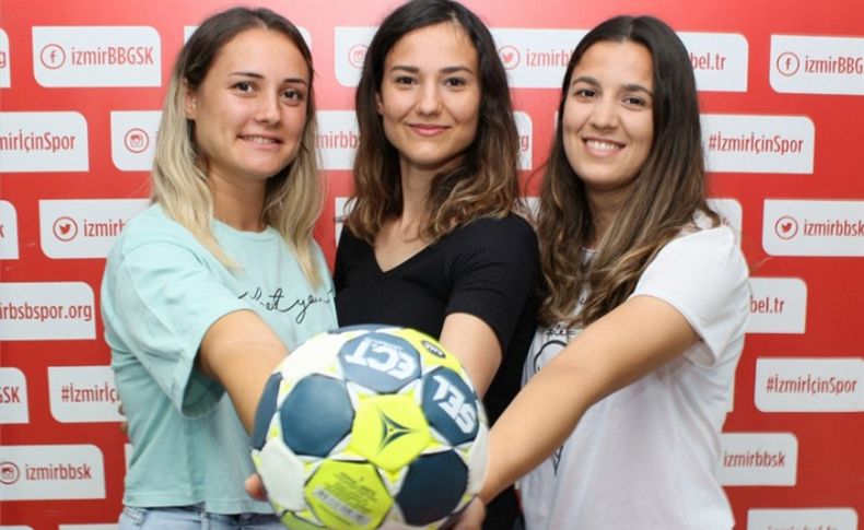 İzmir Büyükşehir Belediyespor'da 3 imza birden