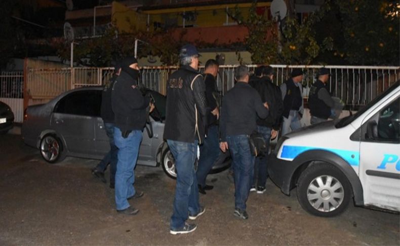 İzmir'de DEAŞ operasyonu: 5 gözaltı