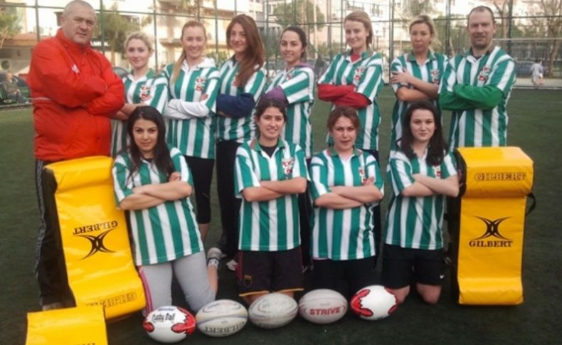 İzmir’in ilk bayan ragbi takımı kuruldu