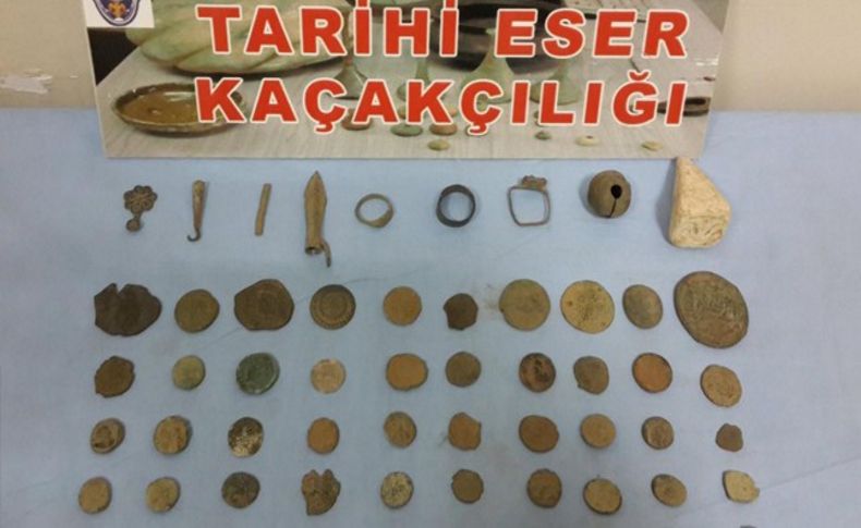 İzmir'de tarihi eser kaçakçılığına 1 gözaltı