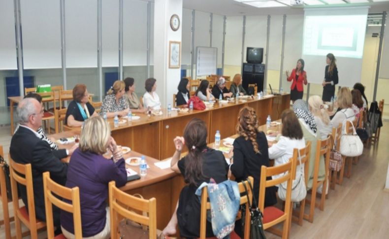 Kadınlara etkili iletişim teknikleri anlatıldı