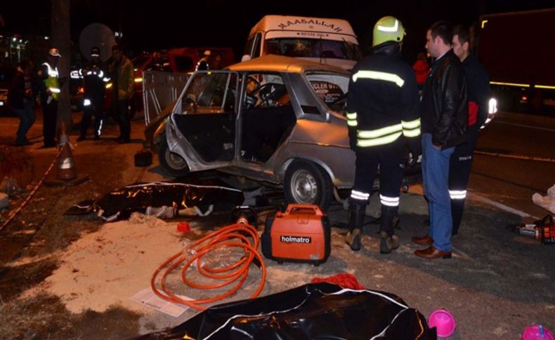 Manisa'da katliam gibi kaza: 4 ölü, 4 yaralı