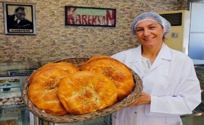 Karşıyaka'da her gün bir semtte  ücretsiz sıcak pide