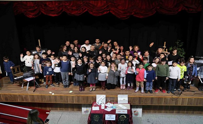 Karşıyakalı çocuklardan coşkulu final